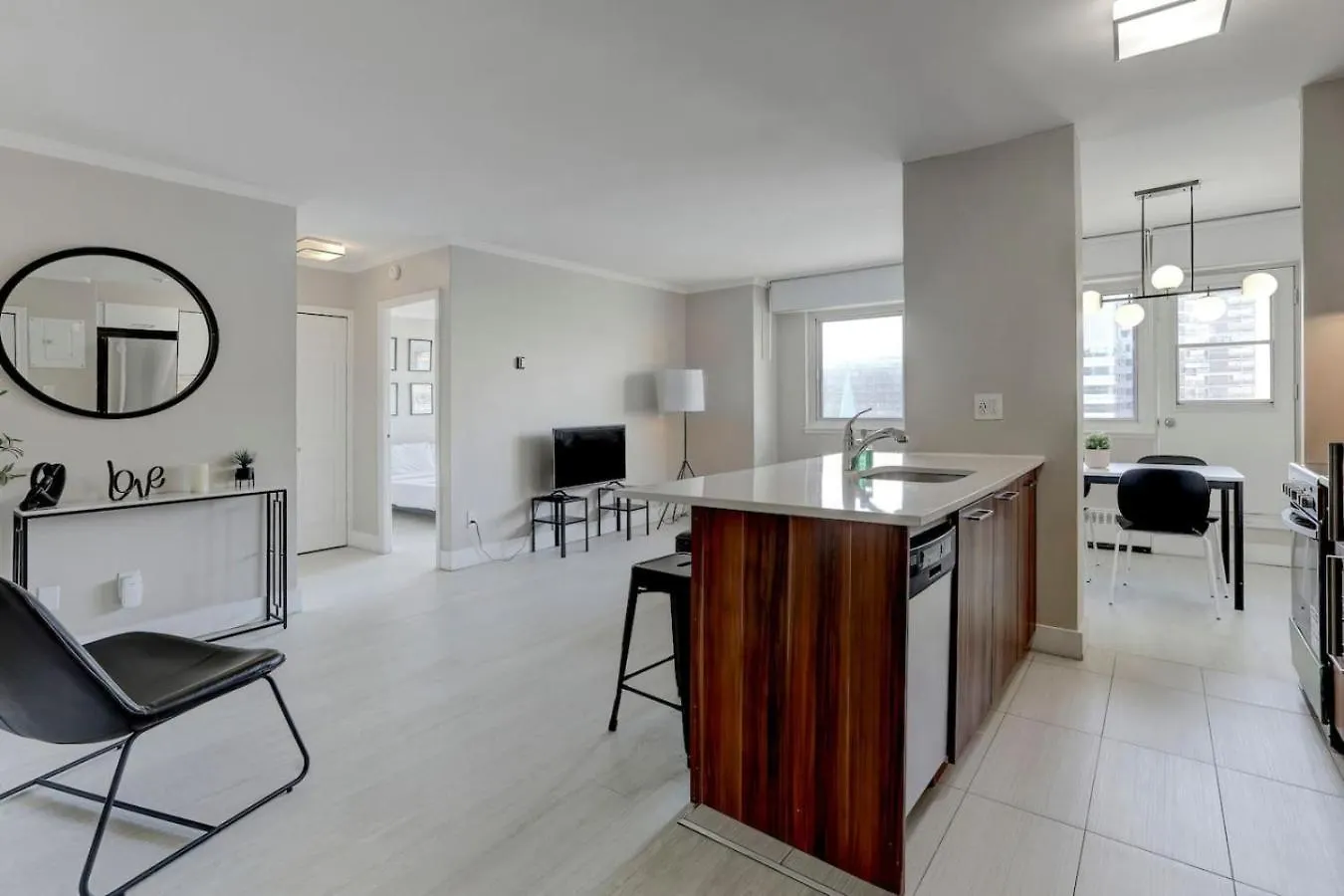 Cool 1-Bedroom Apartment Zm2 Montreal