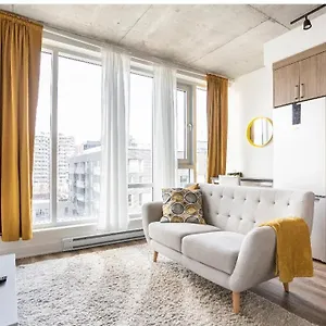  Apartment The Catherinoise, In Heart Of Downtown