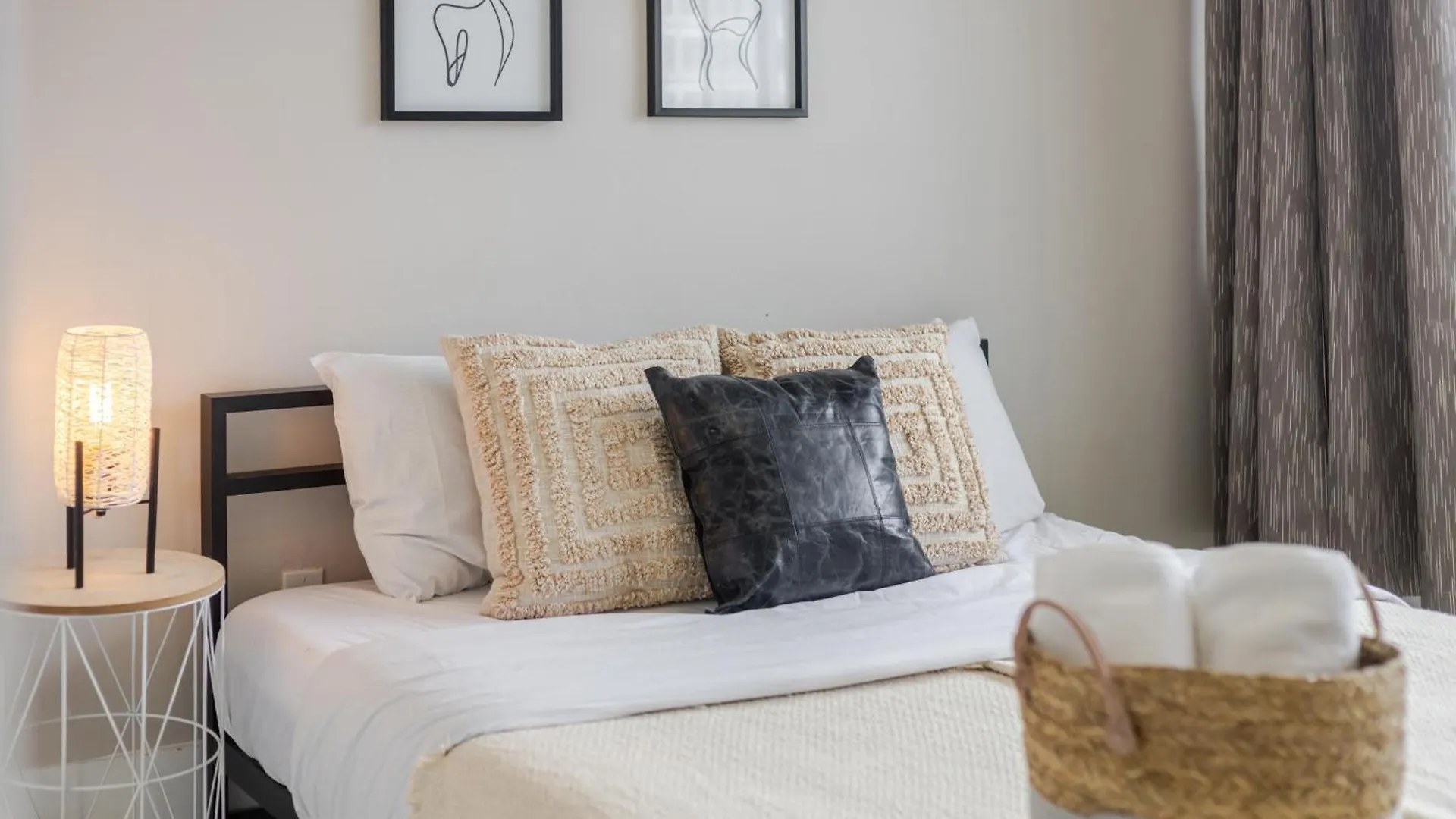 מונטריאול Cool 1-Bedroom Apartment 0*,